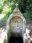 Fontaine de Saint-Armel - JPEG - 9.1 ko